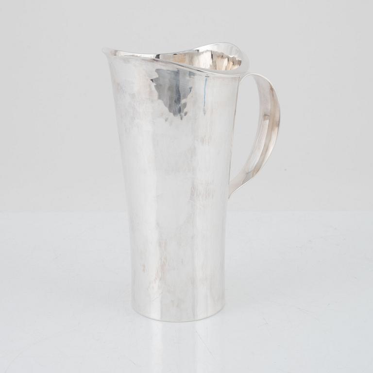 Eric Löfman, a sterling silver pitcher, KG Markströms Guldsmeds Ab, Uppsala 1972.