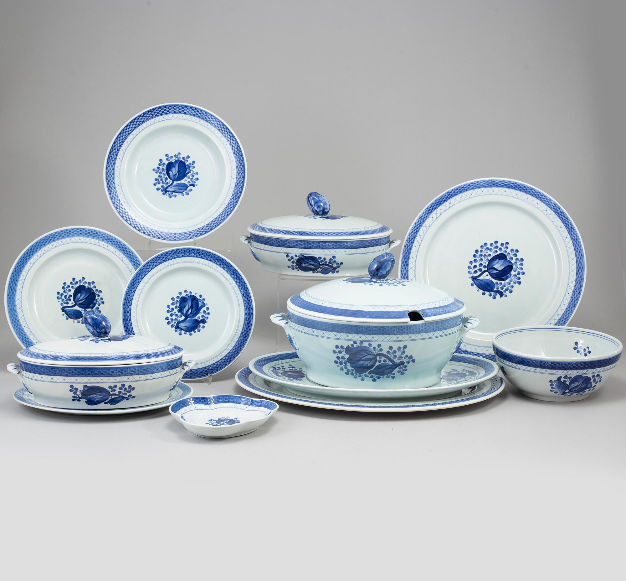 A 'Tranquebar' faince dinner service, Aluminia for Royal Copenhagen (46 pieces).