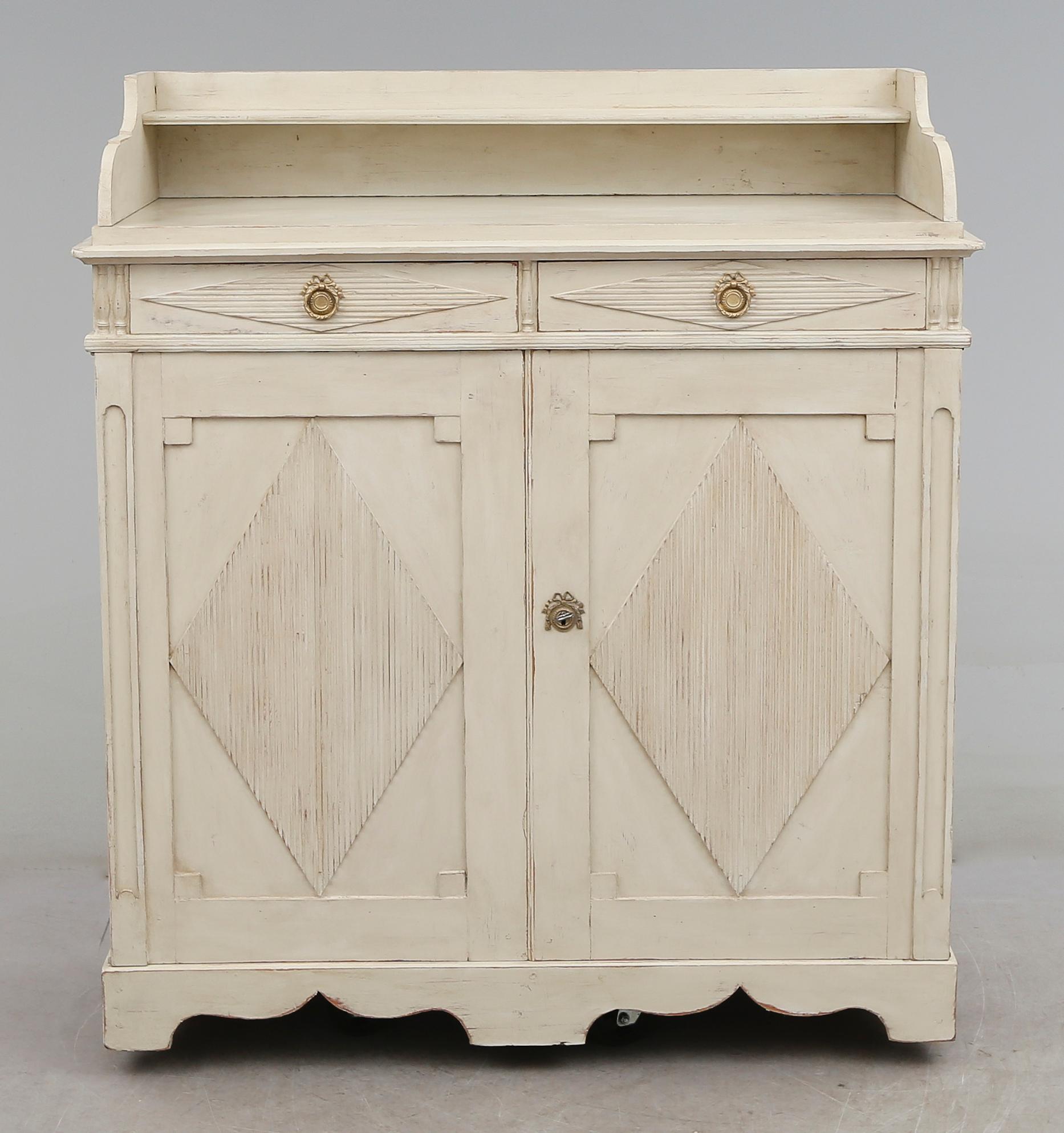 SKÄNK, sengustaviansk, 1800-talets första hälft.