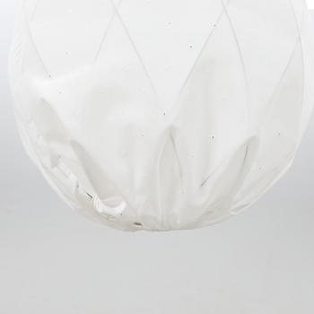 Tore Ahlsén, taklampa, "Pia-lampan", Gärsnäs.