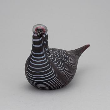 OIVA TOIKKA, glass sculpture, "Kuovi", Nuutajärvi Notsjö, Iittala, signed.