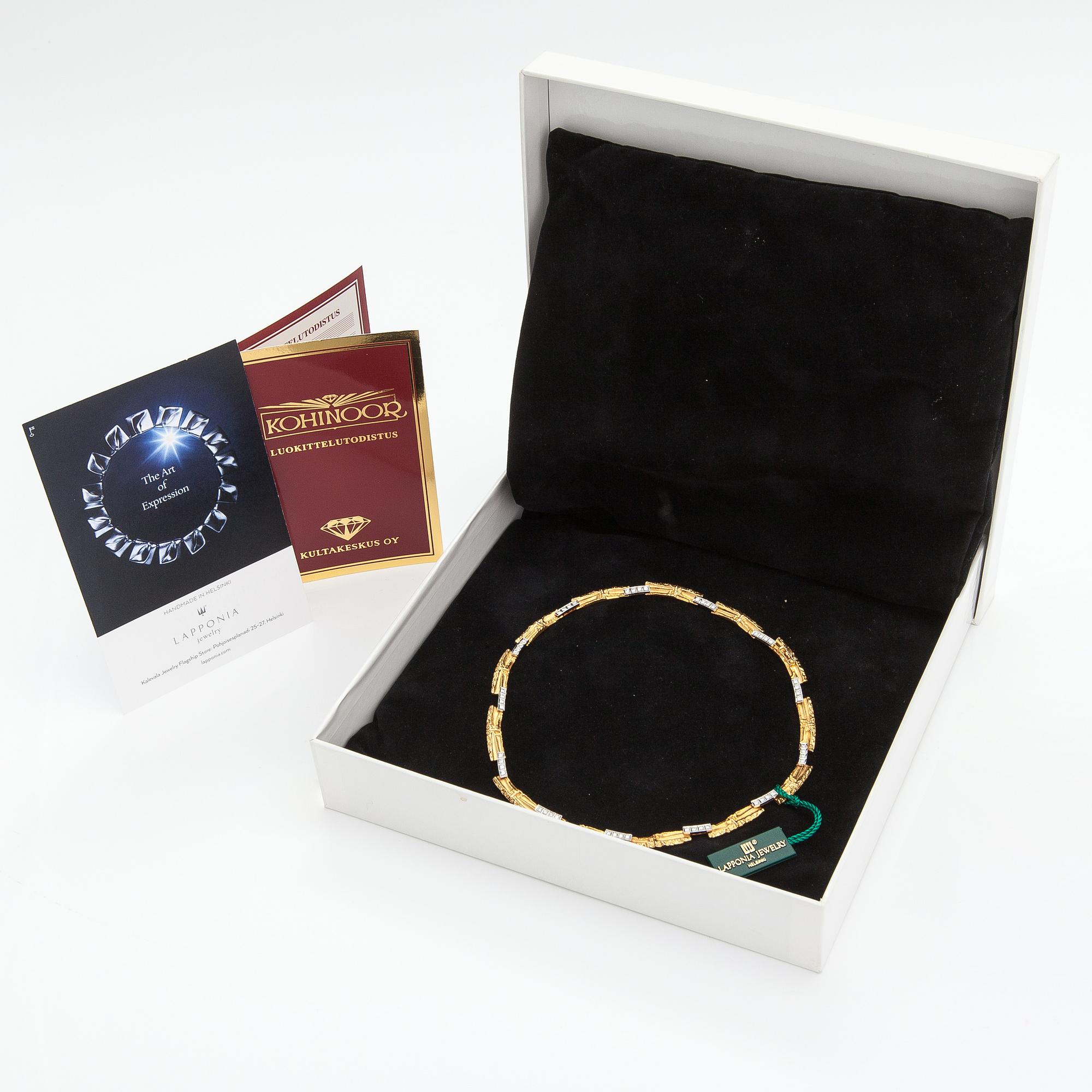 Björn Weckström, Kaulakoru "Messaggio", 18K kultaa, briljanttihiottuja timantteja n. 1.60 ct yht. Lapponia.