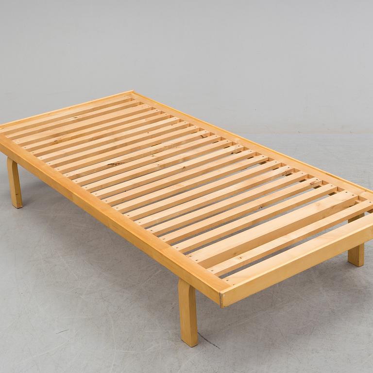 ALVAR AALTO, a model 710 birch day bed from Artek.