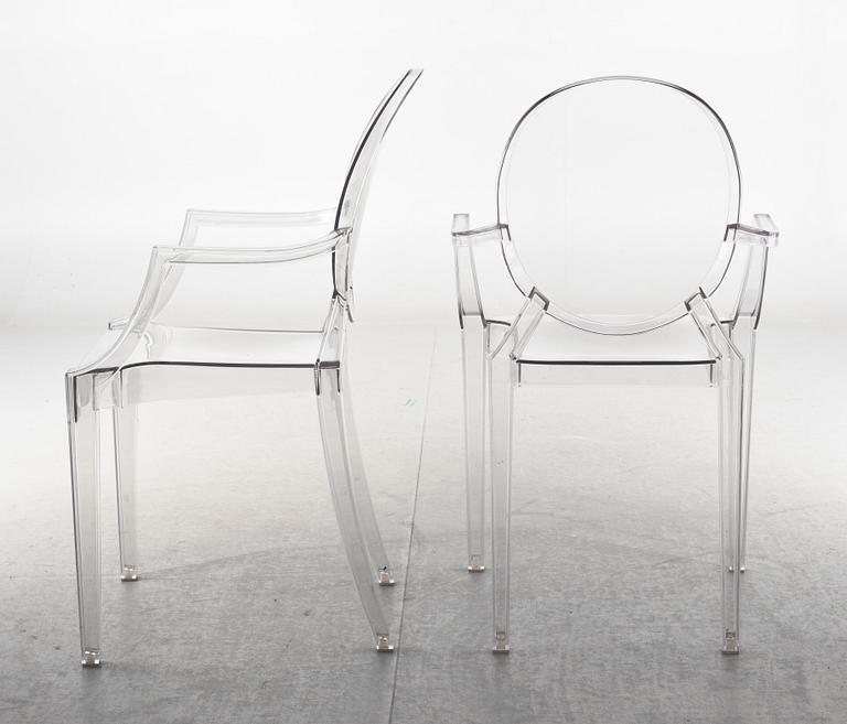 KARMSTOLAR, ett par, "Louis Ghost", Philippe Starck för Kartell, märkta.