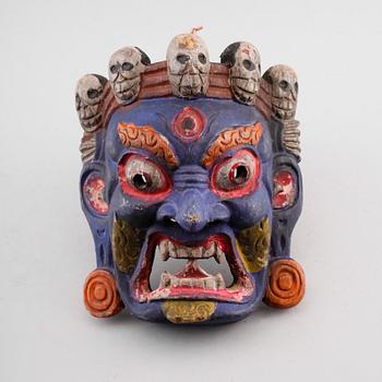 MASK, målat trä, möjligen Tibet, 1900-tal.
