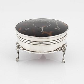 An English silver and tortoiseshell jewellery box, marks of Charles & Richard Comyns, London 1919,