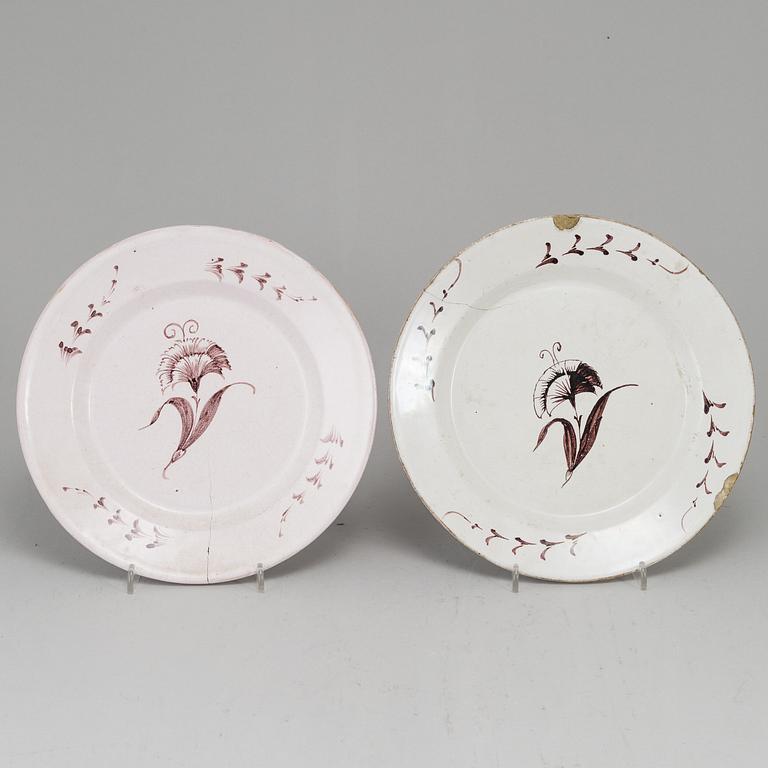 A Swedish faience serving dish and six plates, 18th Century.