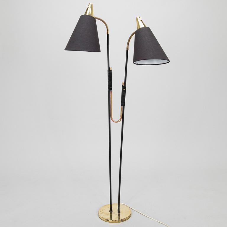 A mid-20th century floor lamp model EN 31 for Itsu.