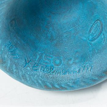 Yrjö Edelmann, "Wrapped Moët & Chandon".