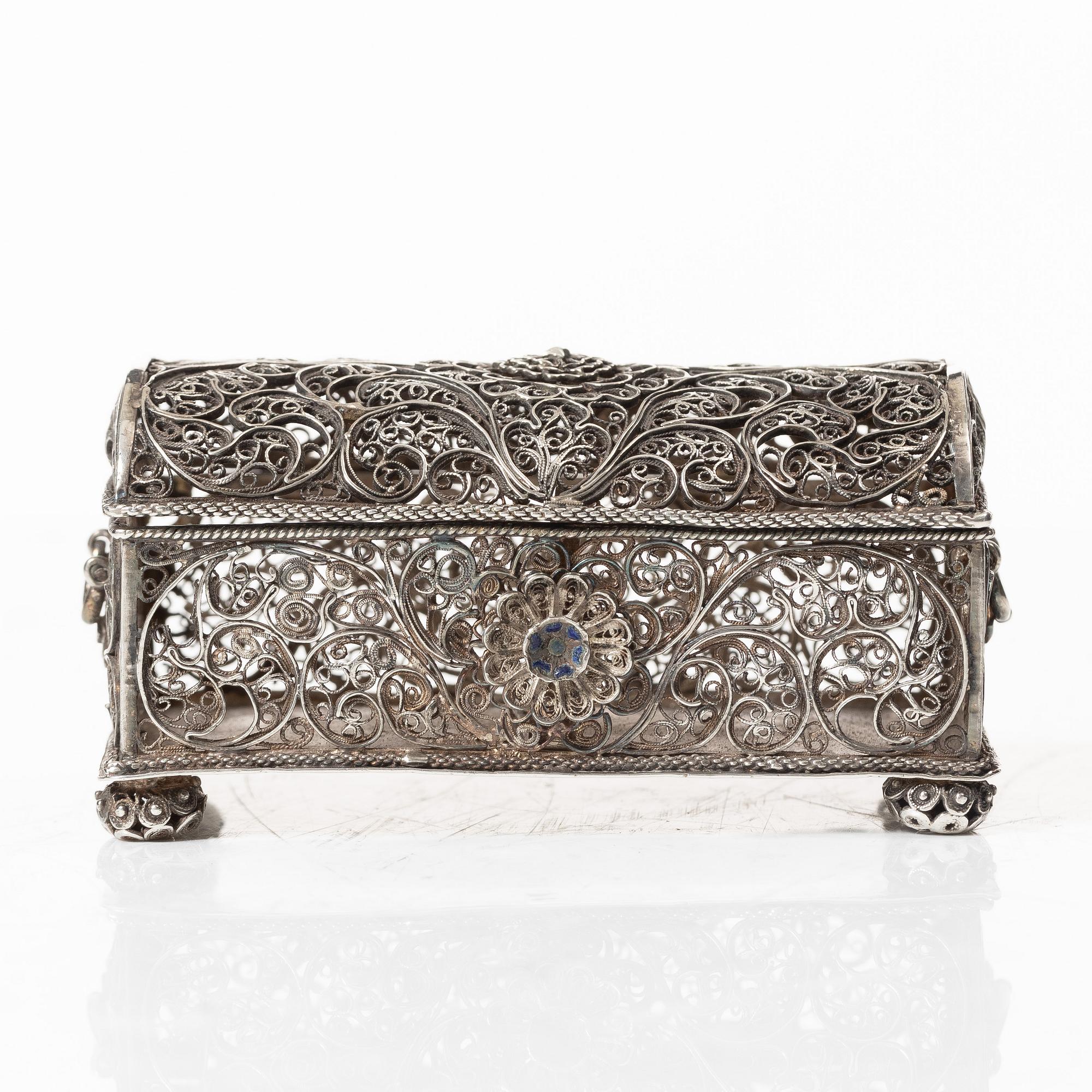 Box, filigree, silver, unmarked, 19th Century.