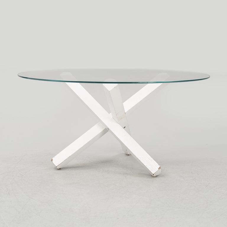 Studio Sovet, an 'Aikido' glass top table, Italy.
