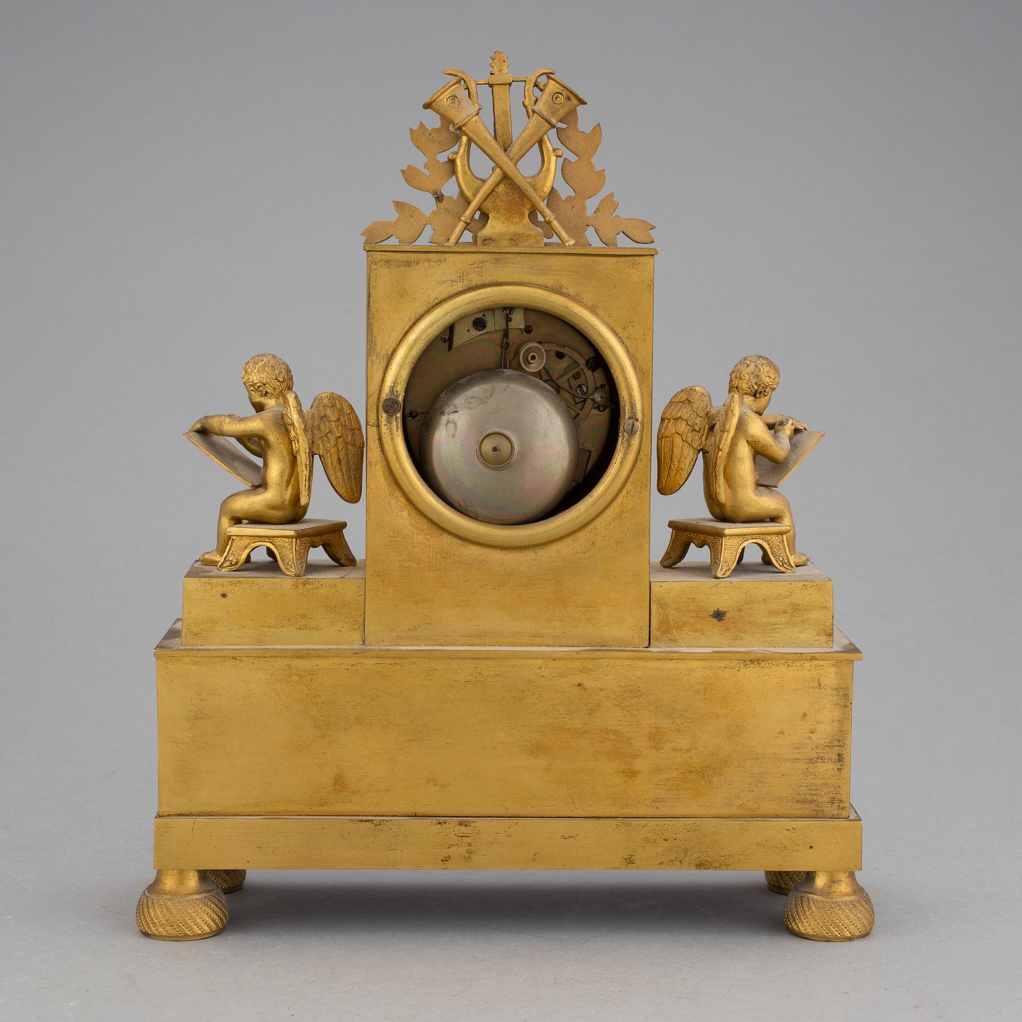 BORDSUR, empire, 1800-talets första hälft.