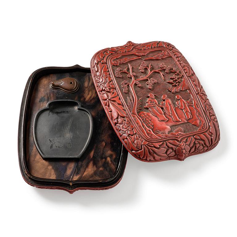 A Japanese lacquer writing box, Meiji period (1868-1912).