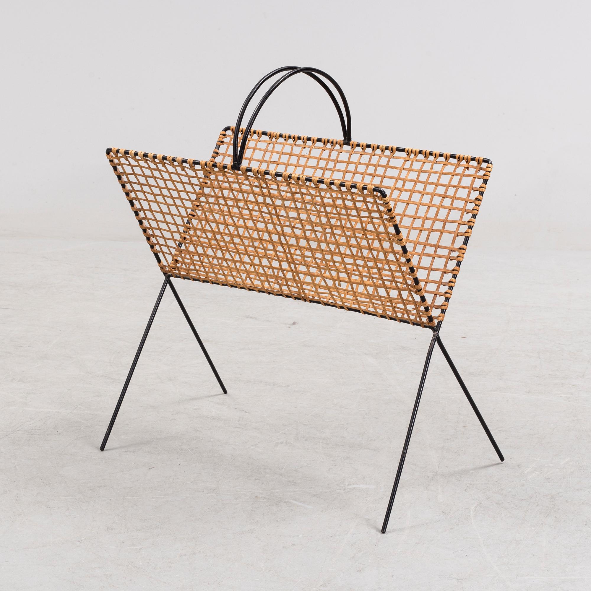 A 1950´s  newspaper stand.