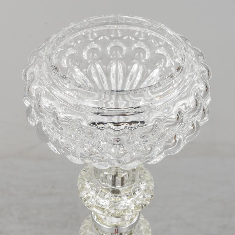 A glass floor lamp.