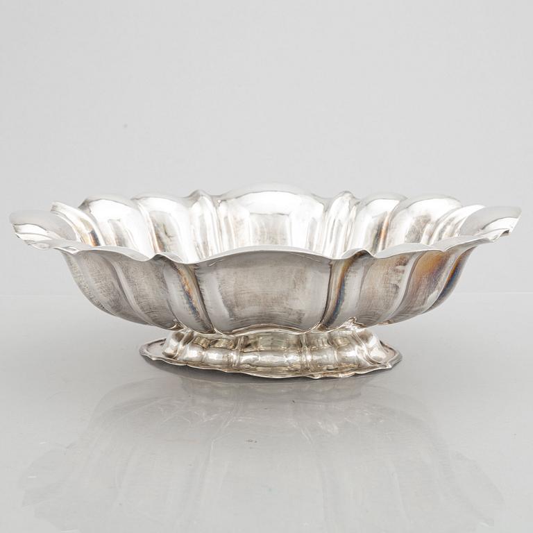 A Silver 800 Rococo Style Bowl, 20th Century.