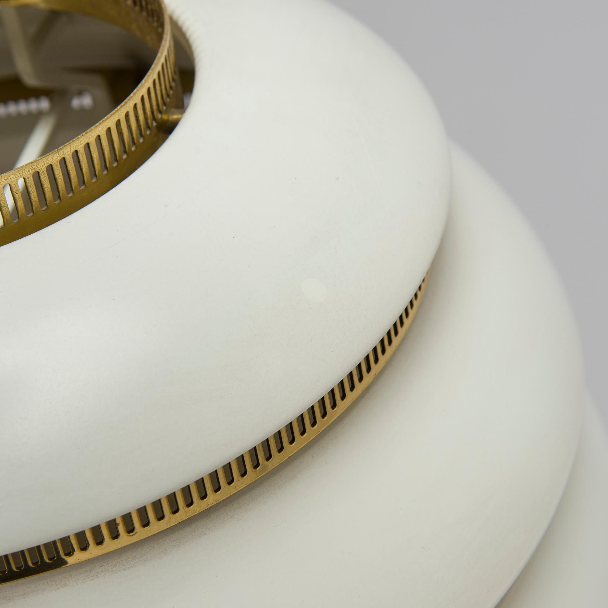 Alvar Aalto, a pendant lamp A332, 'Beehive' for Valaistustyö.