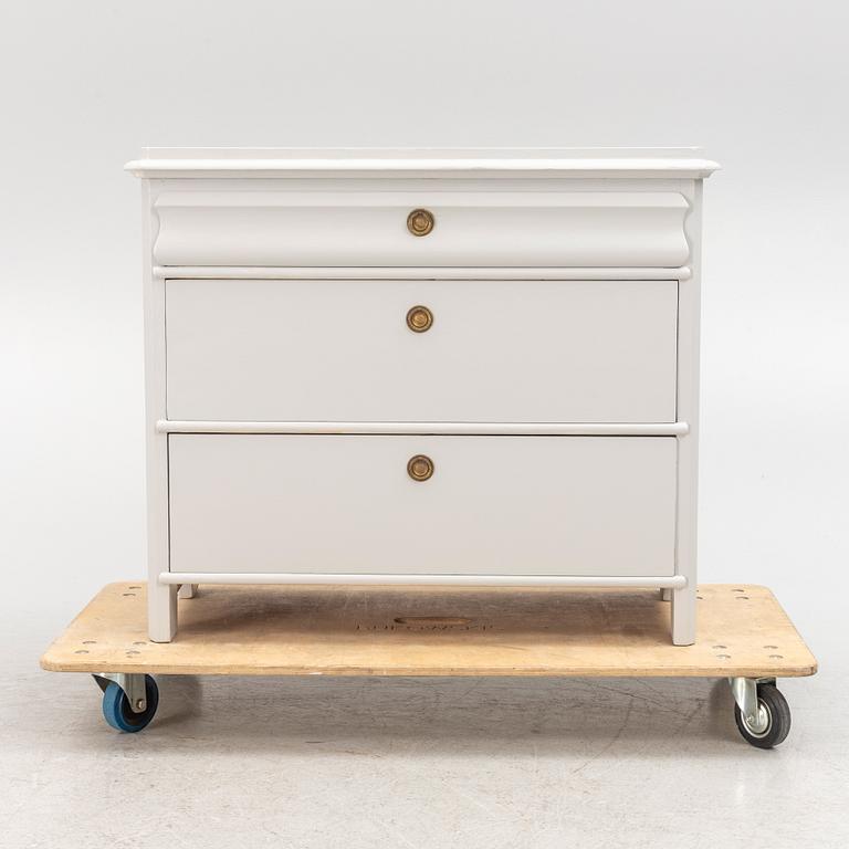 Chest of drawers, second half of the 19th century.