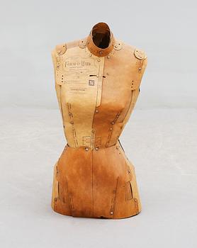 PROVDOCKA, "Form-o-matic", 1900-tal.