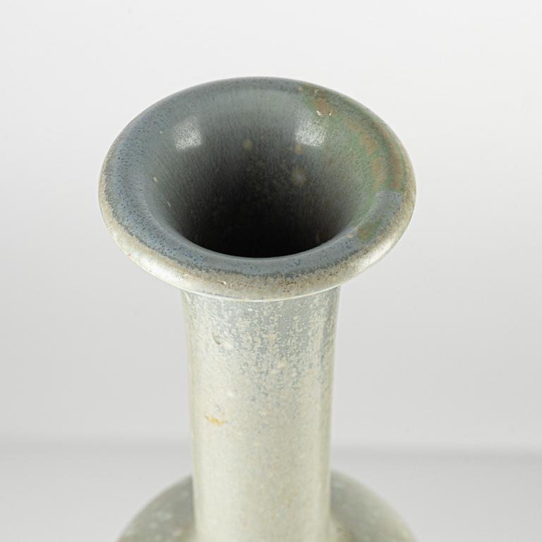 Gunnar Nylund, a stoneware, Rörstrand, mid-20th century.