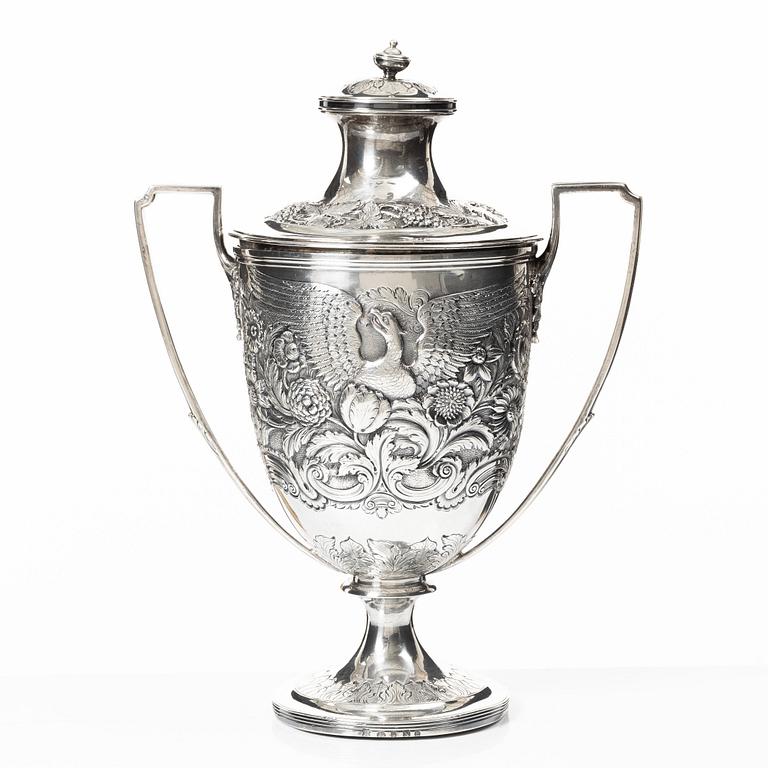 Rebecca Eames & Edward Barnard, a silver cup with lid, London, 1808.