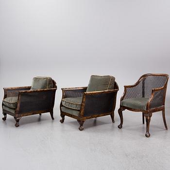 Fåtöljer, tre stycken, Chippendale-stil, tidigt 1900-tal.