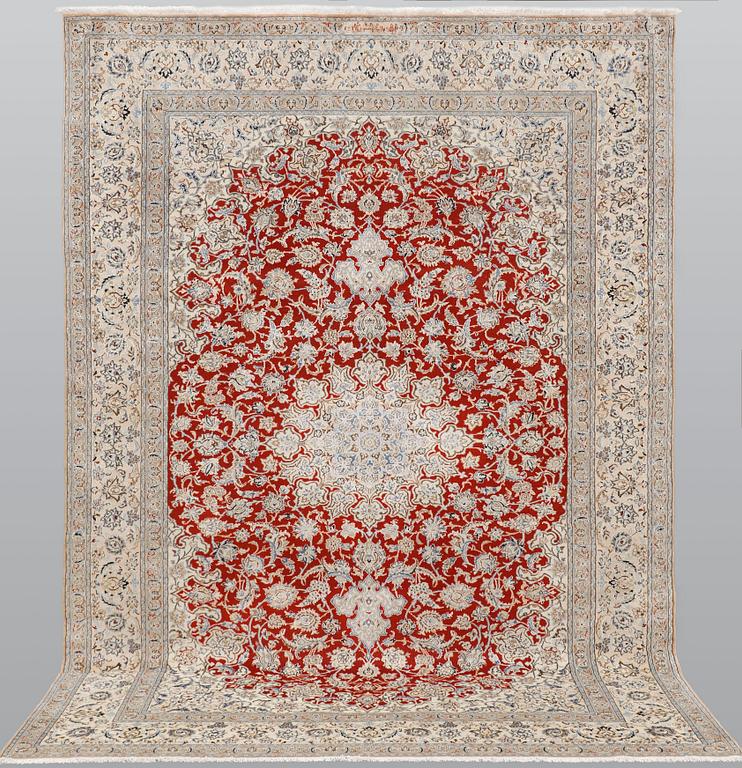 A carpet, Nain Part Silk, sk 6 LAA, signerad Deroshk 297 x 176 cm.