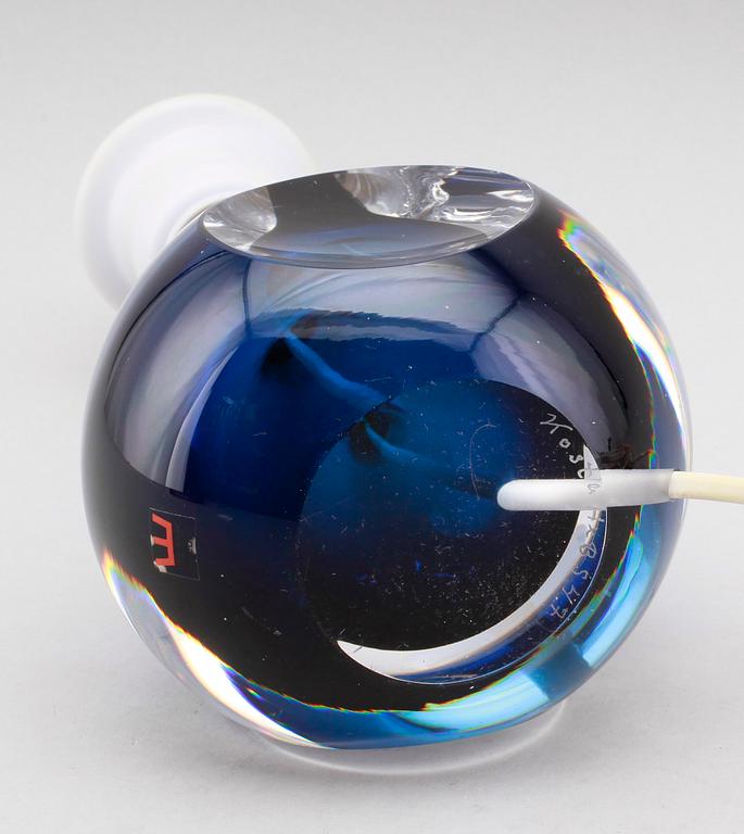 BORDSLAMPA, glas, Kosta, 1900-talets andra hälft.