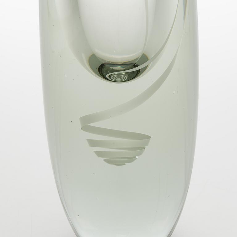 Gunnel Nyman, vas, "Serpentin", signerad G. Nyman, Nuutajärvi Notsjö -59.