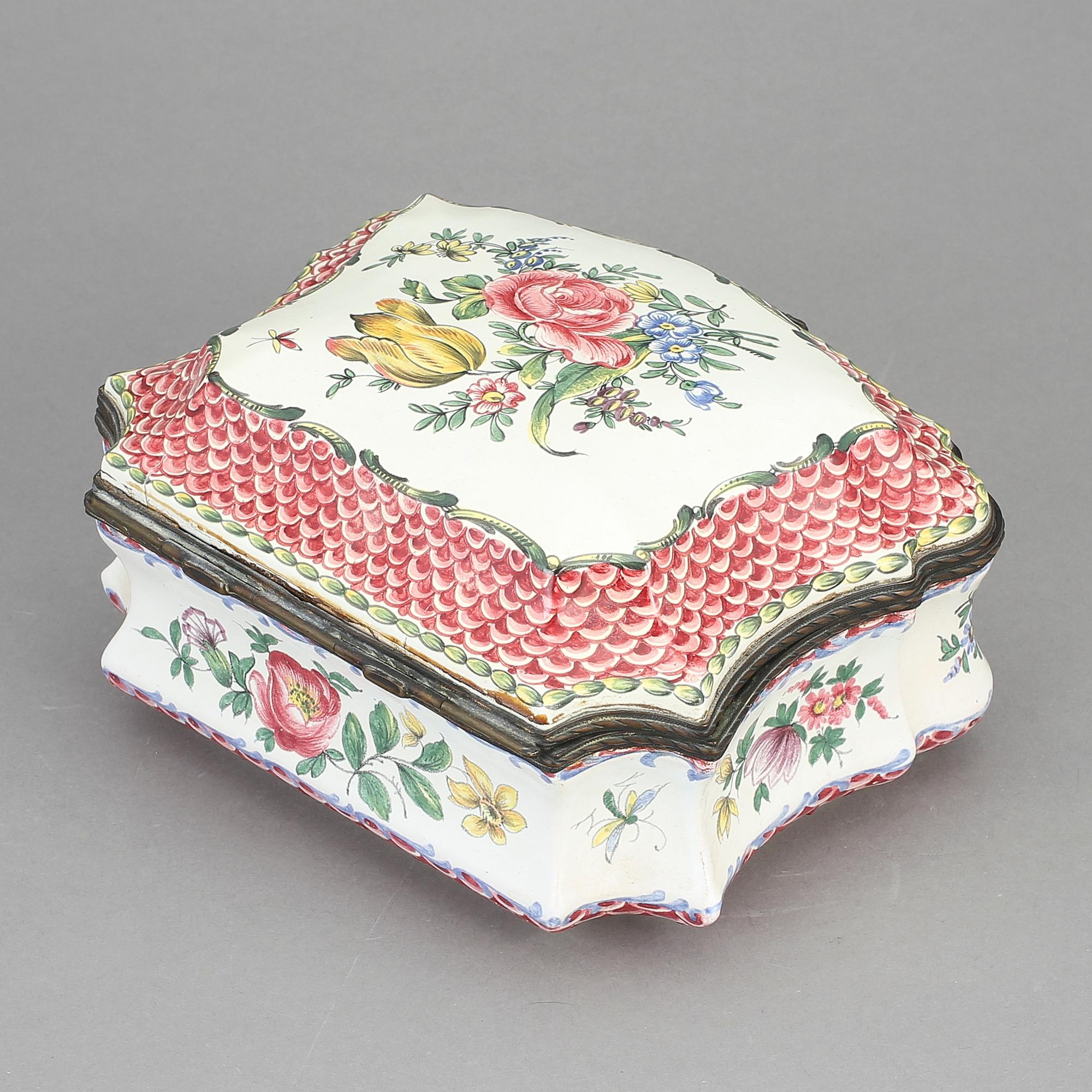 SKRIN, fajans. 1800-talets slut.