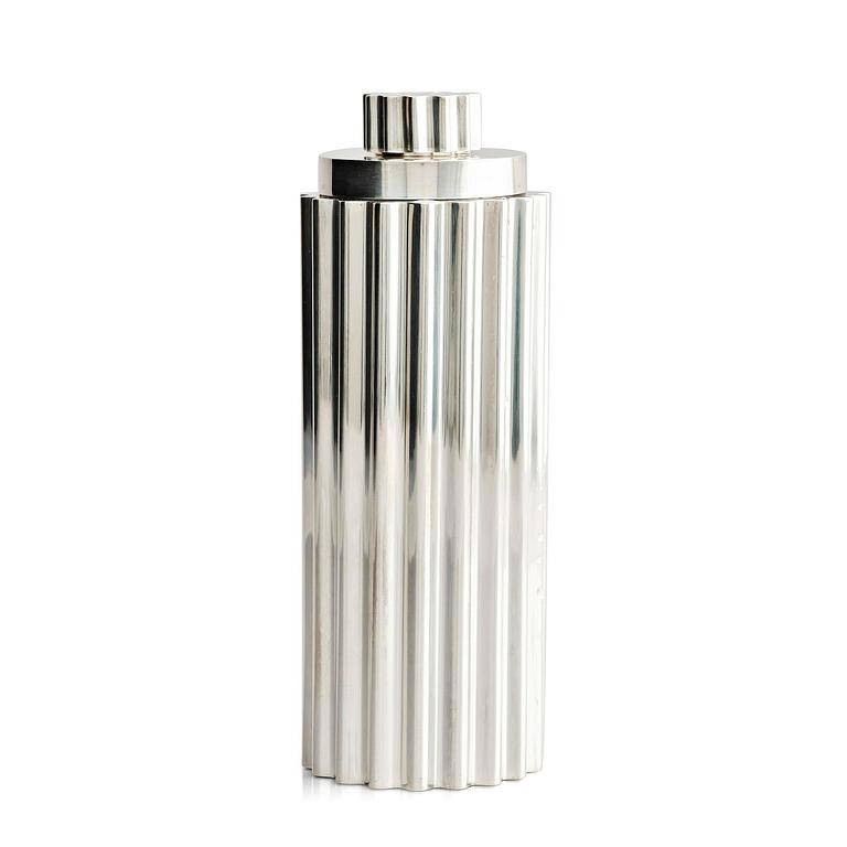 Kay Fisker, a sterling silver coctailshaker, company Anton Michelsen, Copenhagen 1940's.