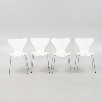 Arne Jacobsen, stolar 4 st, "Sjuan", Fritz Hansen, Danmark.