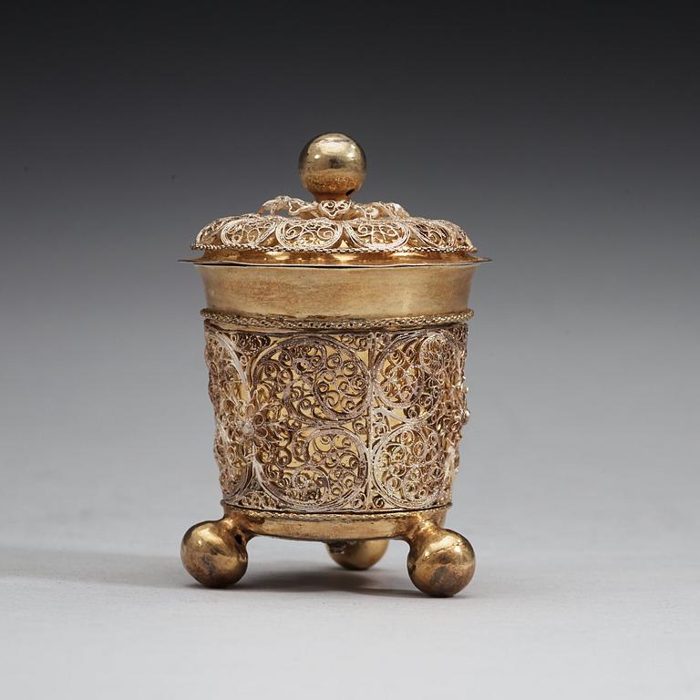A Swedish 17th century parcel-gilt filigree-beaker and cover, unmarked.
