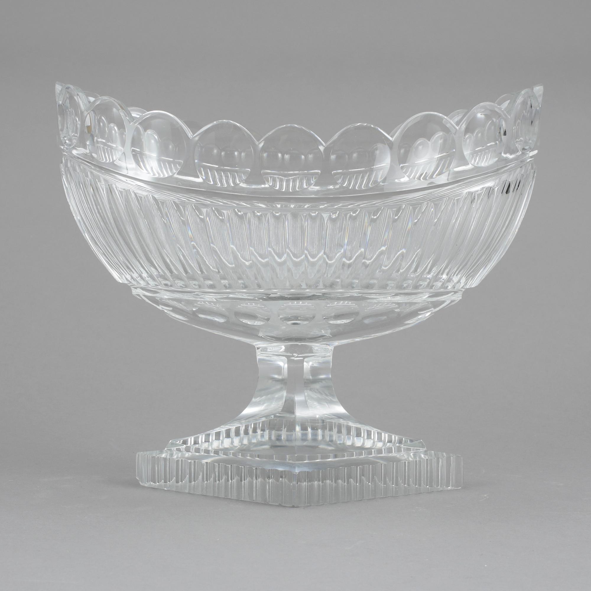 UPPSATSSKÅL, glas, sannolikt England/Irland, omkr år 1900.