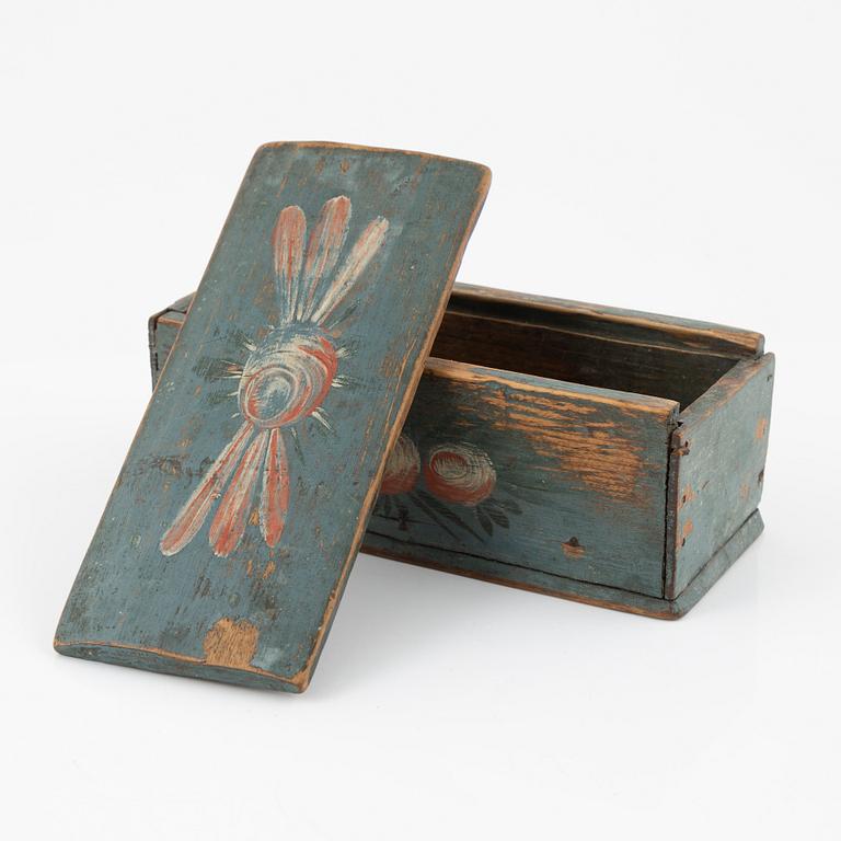 Skruvask samt ask med lock, allmoge, 17/1800-tal.