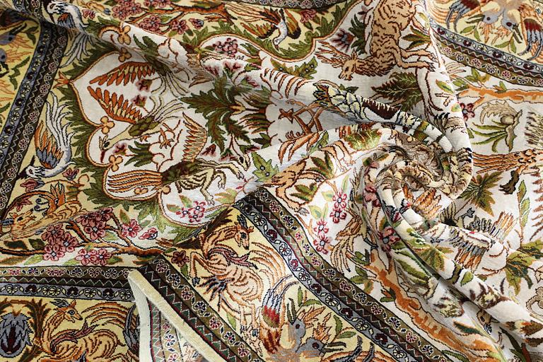 Carpet, Kayseri, silk, 166 x 114 cm.