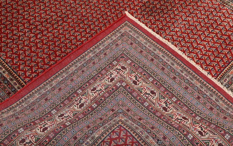 Carpet, Saruk Mir, 320 x 217 cm.