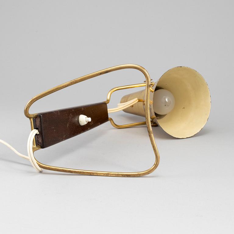 HANS BERGSTRÖM, a model no E1147 table lamp, Asea, 1950s.