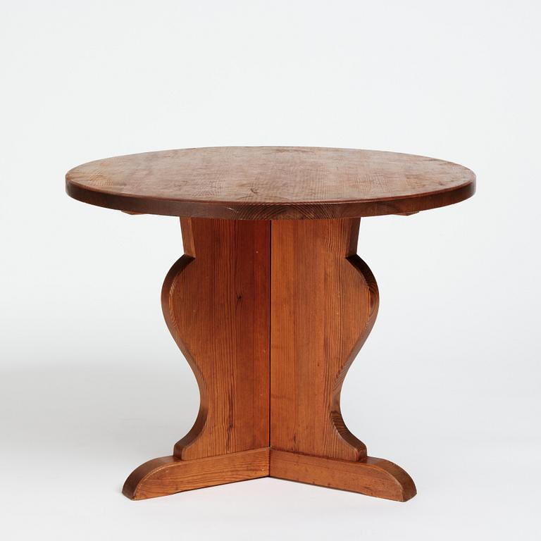 Nordiska Kompaniet, a stained pine circular top 'Lovö' table, ca 1941.