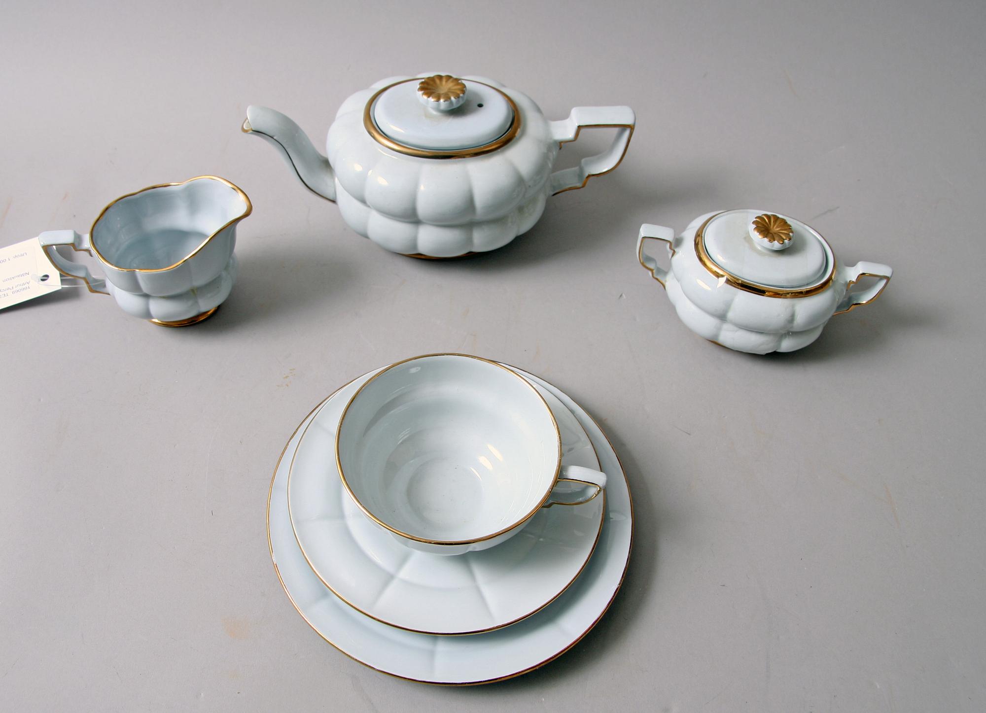 TESERVIS, 28 delar, flintgods, "Grand", Arthur Percy, Upsala-Ekeby/Gefle.