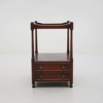 SIDOBORD, England, 1900-talets andra hälft.