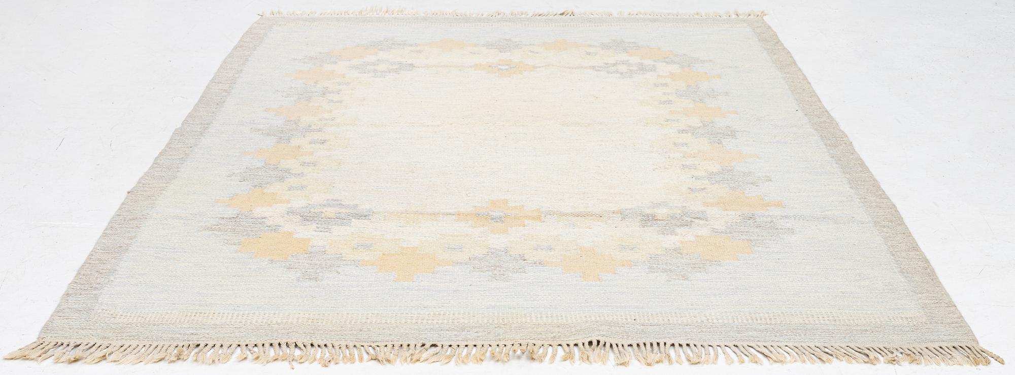 Matta, rölakan 245 x 170 cm.