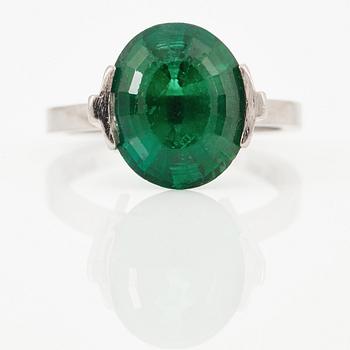 Wiwen Nilsson, an 18 k white gold ring with a facet cut turmaline, Lund 1958.