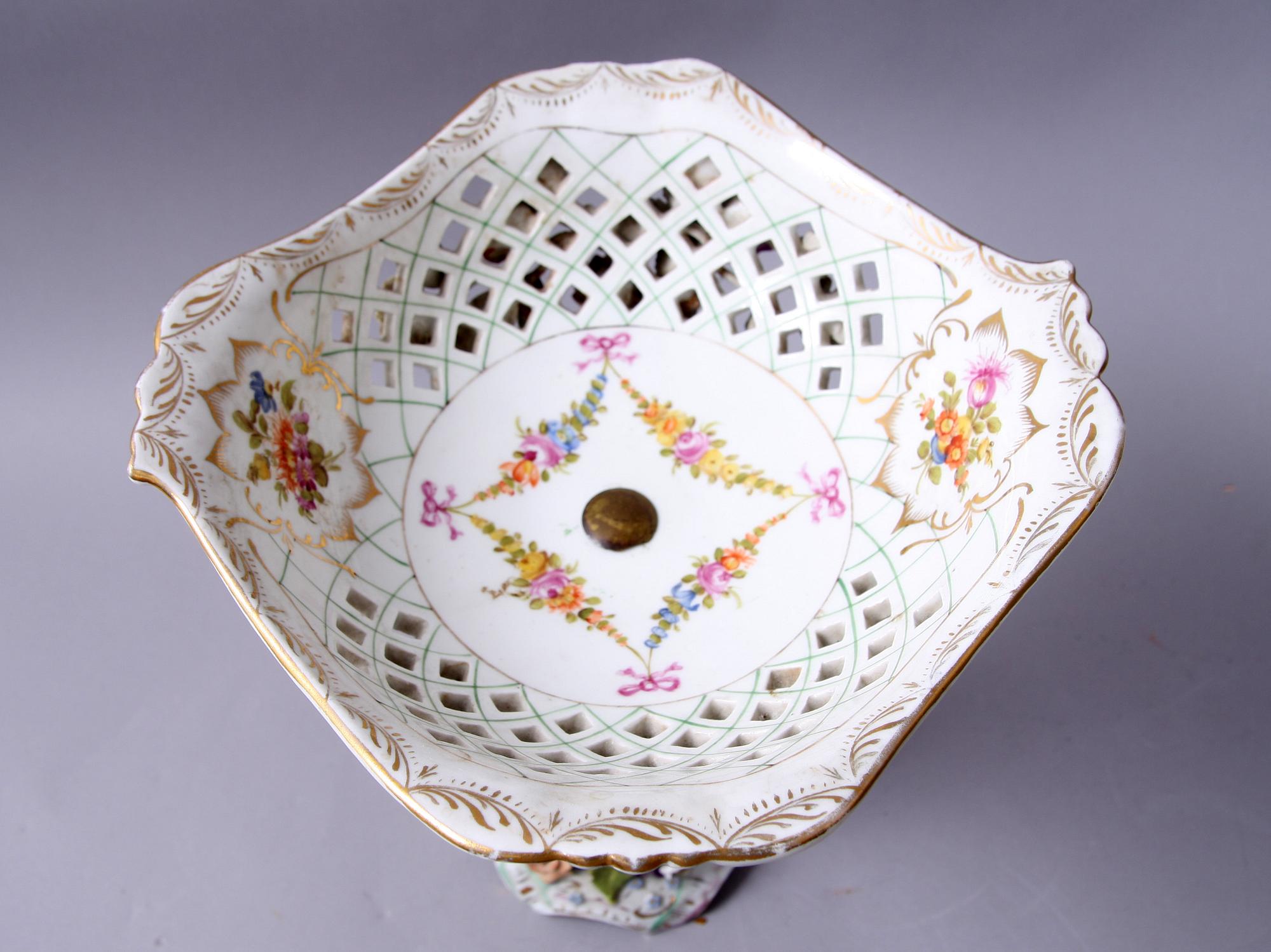 UPPSATSSKÅL, porslin, 1900-tal.