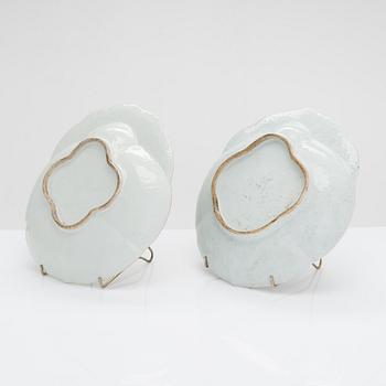 Two Chinese leaf shape porcelain dishes from Kanton, 19th Century.