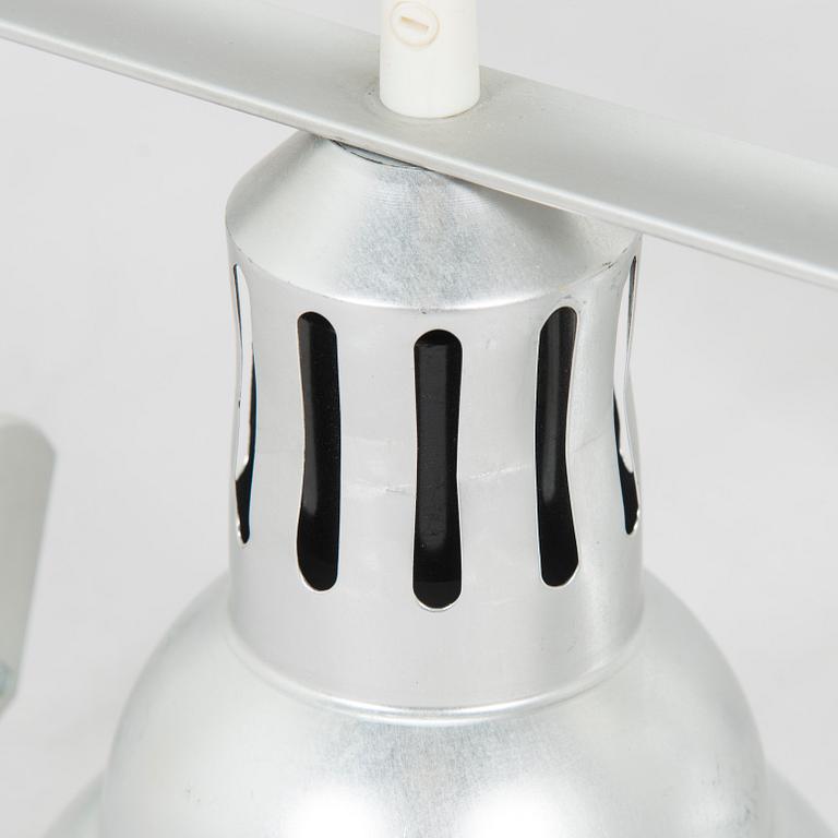 Yrjö Kukkapuro, spottivalaisimia, 2 kpl, malli 100, Haimi Oy 1970.