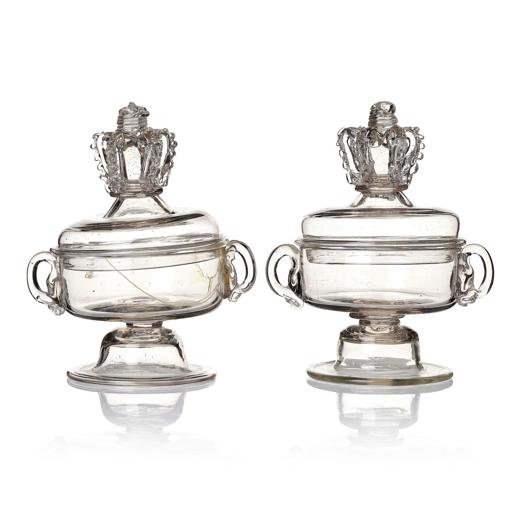 A pair of Swedish butter boxes with covers, Kosta, 18th century.