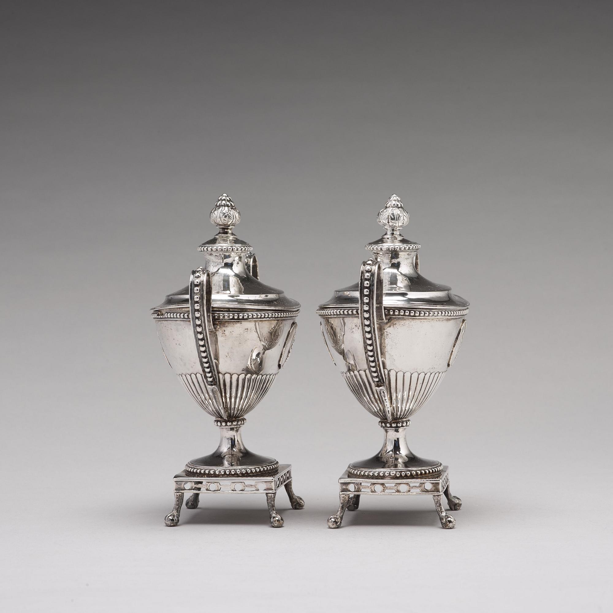 Johan Ekholm, sockerskålar, ett par, silver, Stockholm 1792. Gustavianska.