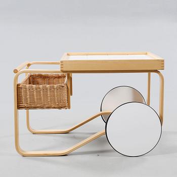 An Alvar Aalto serving trolley, model 900, made by Artek, designed 1937, made around year 2000.