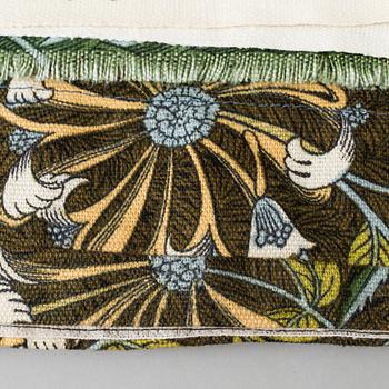 Curtains and tablecloth, including William Morris 'Honeysuckle and Tulip' and 'Chrysanthemum', 20th Century.